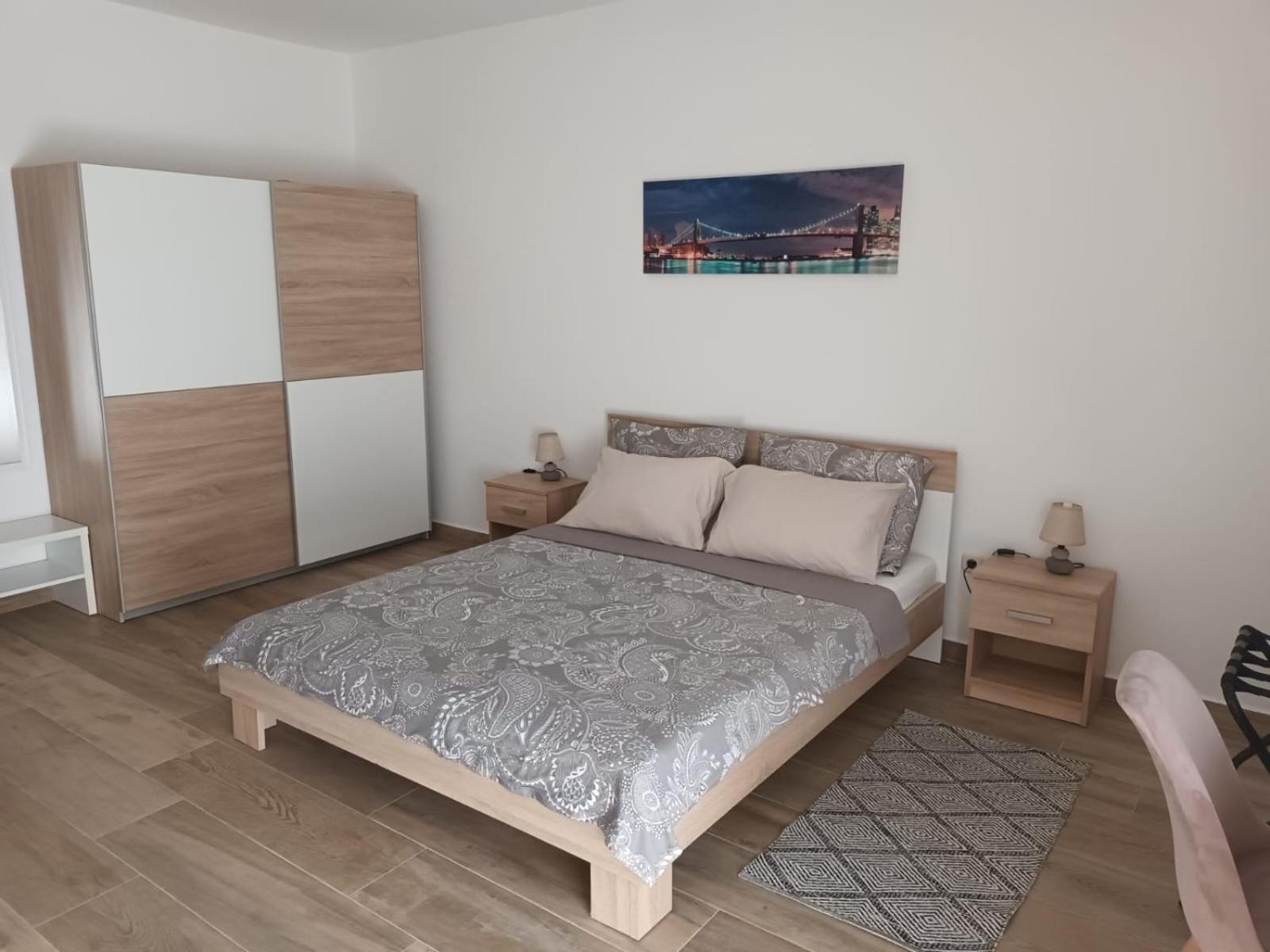 Studio Apartman Dori Pula Bagian luar foto